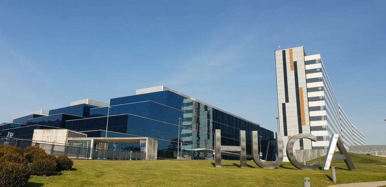Apartamento "Los Prados" Wifi Y Parking Oviedo Ngoại thất bức ảnh